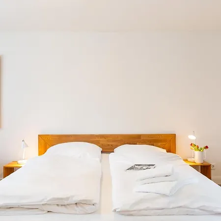 Hébergement de vacances Kleine Haus - Reetdachhaus Petersen *