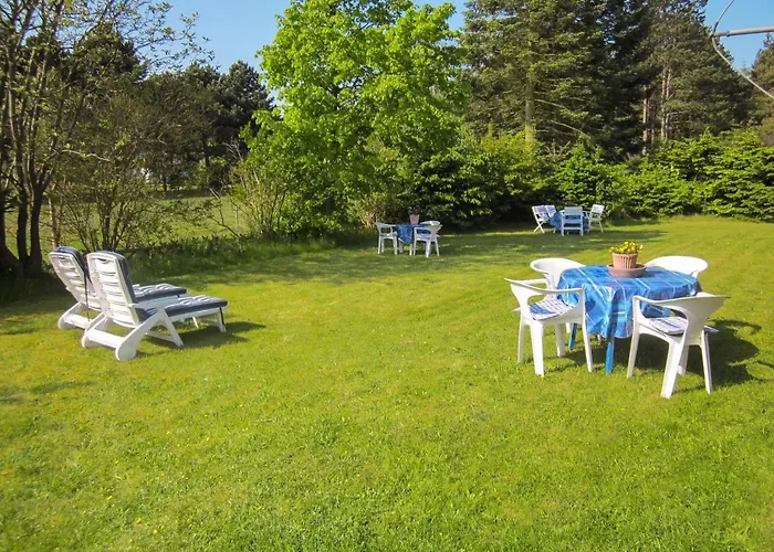 Kleine Haus - Reetdachhaus Petersen Vakantiehuis *